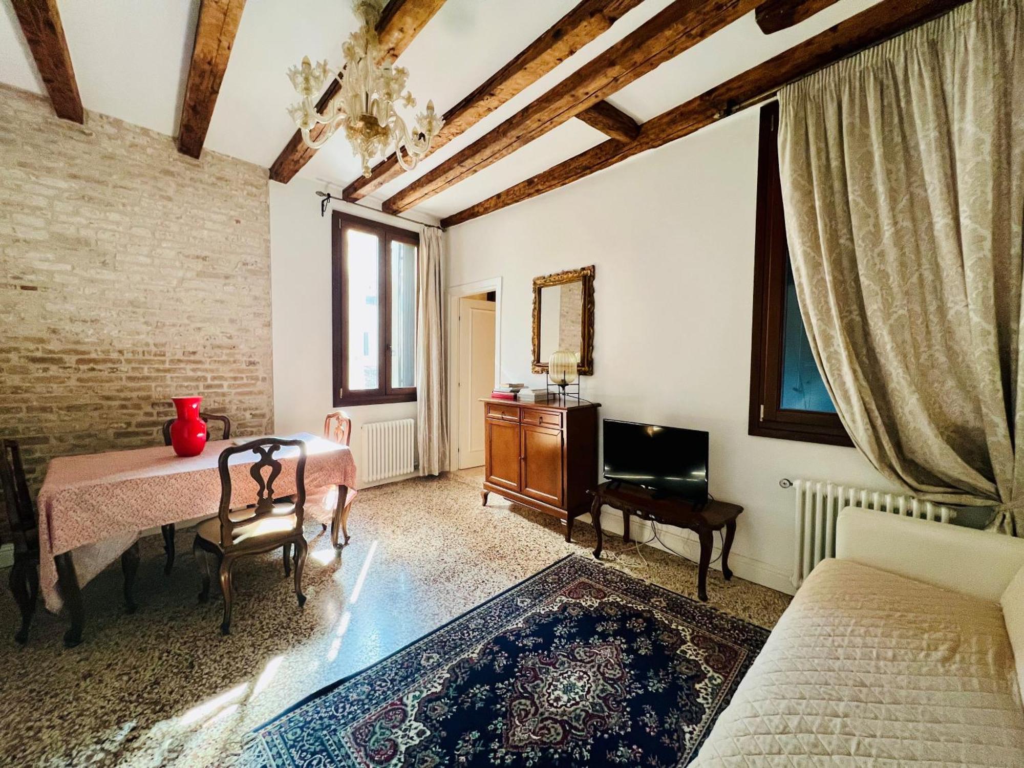 Ca Giovanni - Charmant And Exclusive Apartment Venetië Buitenkant foto